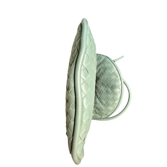 Bottega Veneta NWT Medium Gemelli Intrecciato Leather Bog in Aloe - Picture 12 of 16